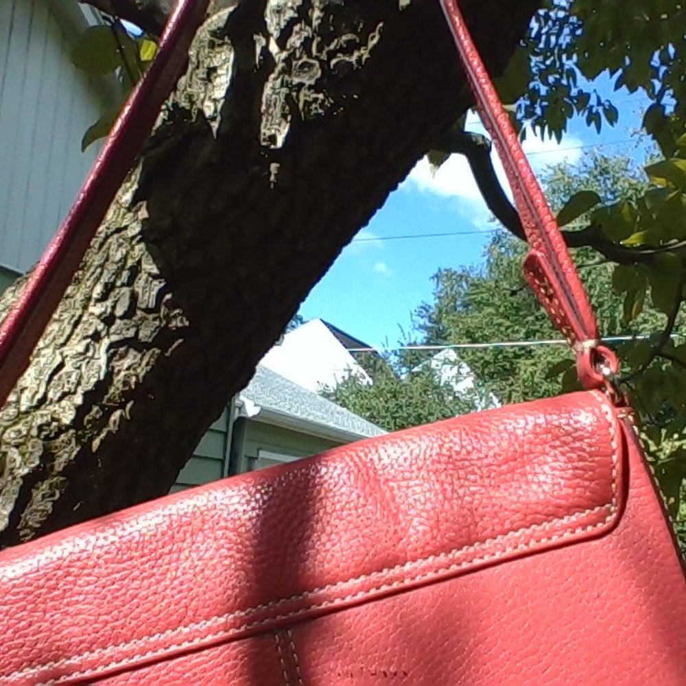 Kate Spade shoulder bag - Picture 2 of 2